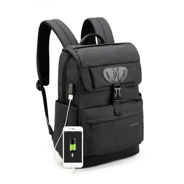 Plecak wielofunkcyjny z portem USB 15.6