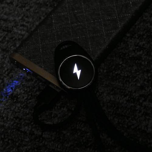 Multikabel USB 6w1 brelok MANHATTAN-C z dwustronnie podświetlanym logo