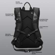 Plecak motocyklowy z uchwytem na kask i odblaskami 13